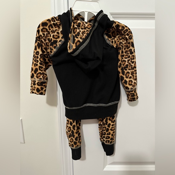 Leopard Print Outfit Baby Girl - Picture 2 of 2